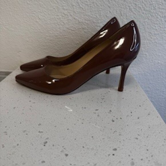 LK Bennett Bianca Court patent leather heels size 8.5 M Taupe - Never worn - Picture 6 of 7